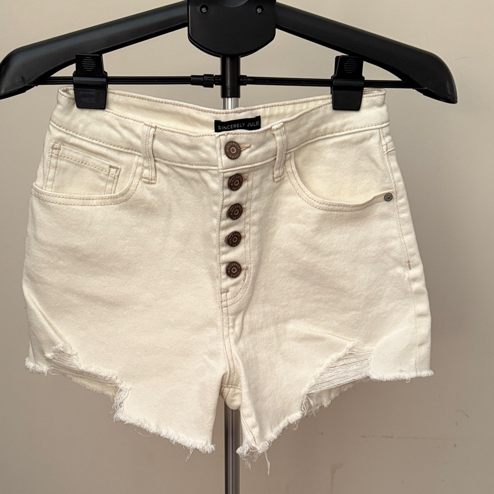 Sincerely Jules Cream Jean Shorts, size 27